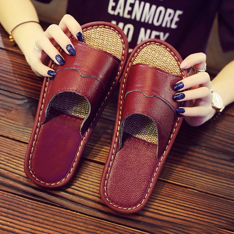 Leather slippers with a soft and lightweight top layer made of cowhide, convenient to wear in summer at home