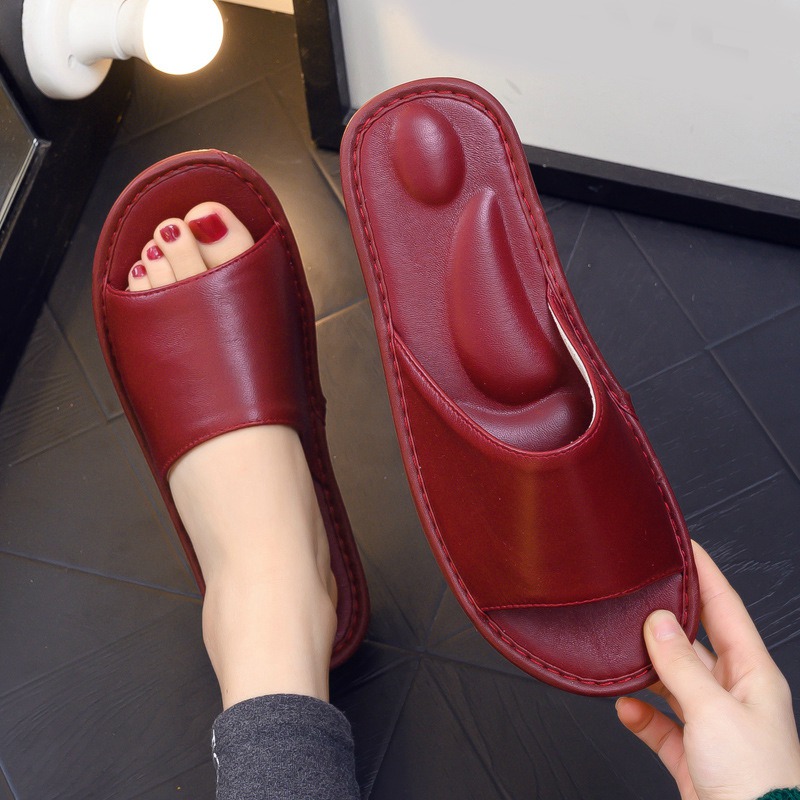 Leather slippers and sheepskin are soft, lightweight, and easy to wear, making them convenient for summer home wear